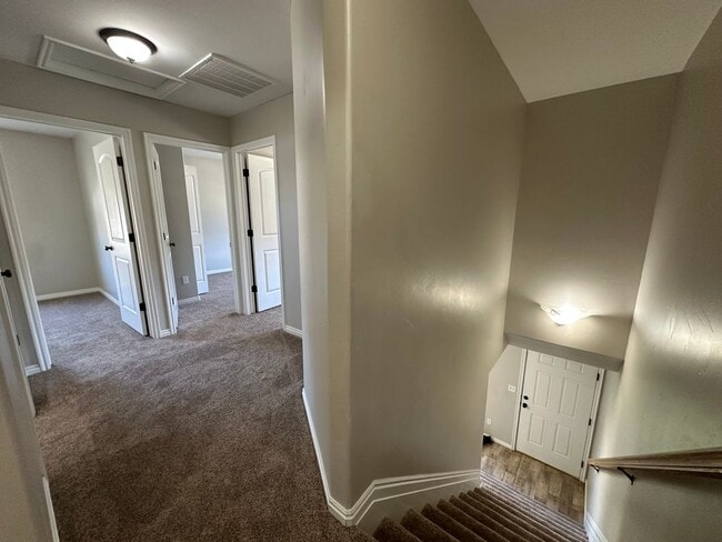 Building Photo - 3528 Newland Loop