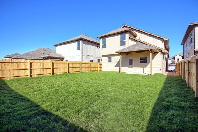 Building Photo - Charming 4 beds 3.5 baths in Leander