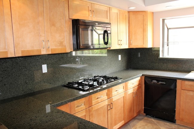 Updated kitchen - 21820 Marylee St