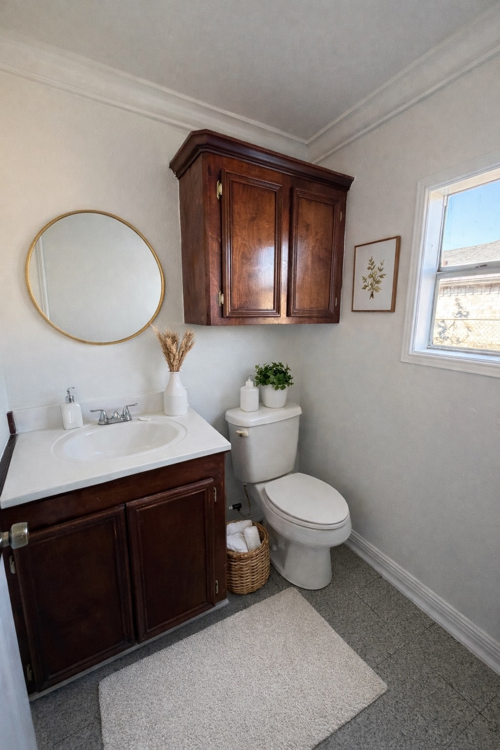 Master restroom - 4517 Molina Dr