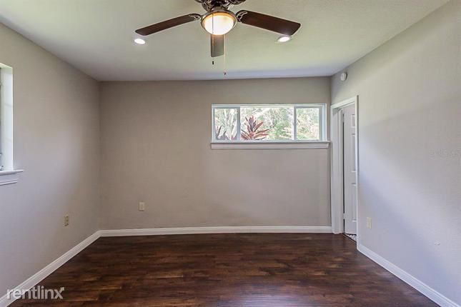 Building Photo - 4 br, 2 bath House - 6026 Danube Way