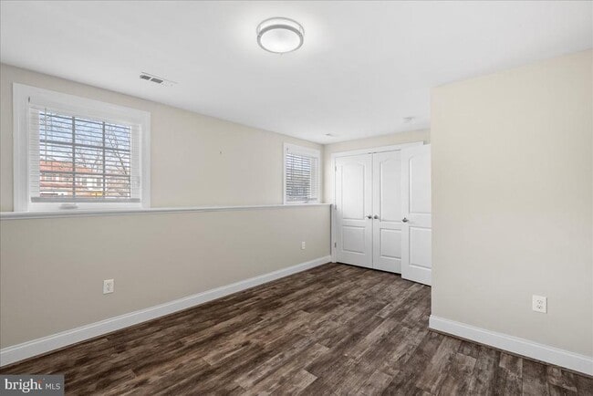 Building Photo - 507 Lindsay Ct