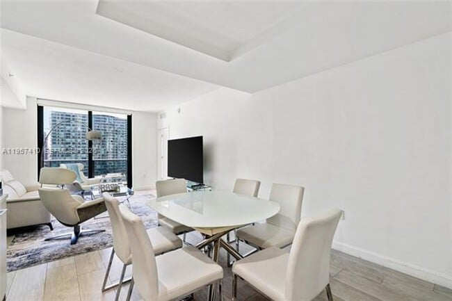 Building Photo - 55 SW 9th St