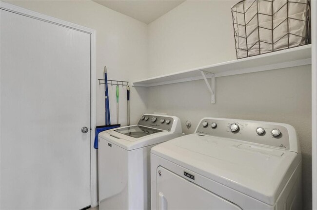 Building Photo - 3129 Manuel Creek Dr