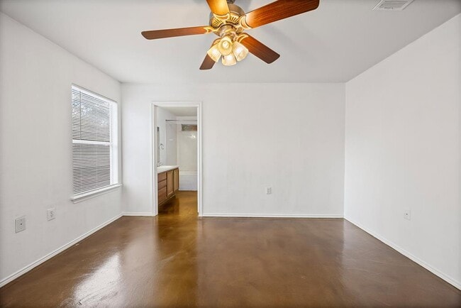 Building Photo - 5305 Park At Woodlands Dr