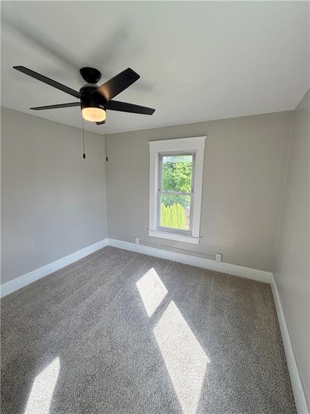 Building Photo - 422 Glen Ave