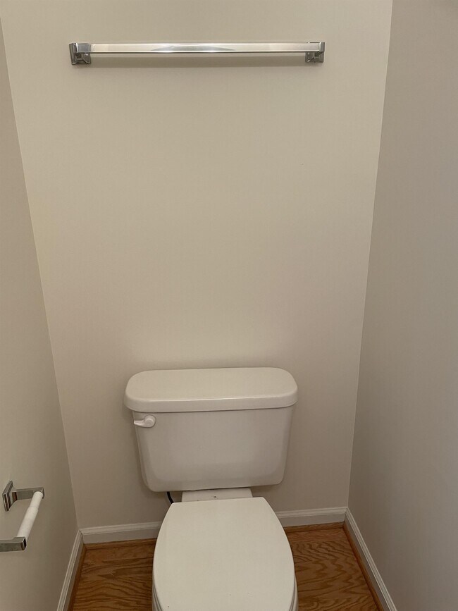 Building Photo - 1435 Glenside Green Ct