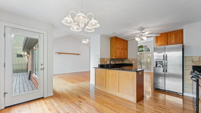 Building Photo - Serene Bella Vista Lakeside 4 bedroom