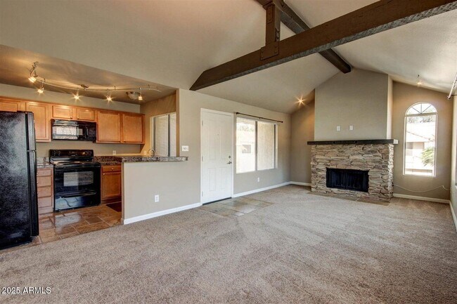 Building Photo - 10115 E Mountain View Rd