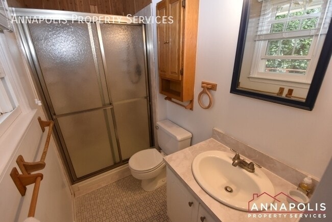 Building Photo - 378 Harwin Dr