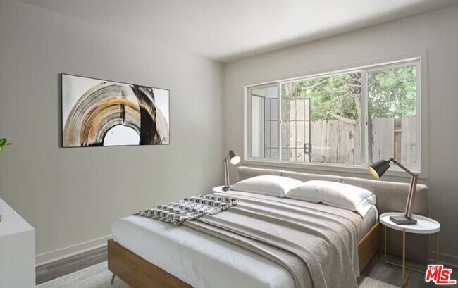 Building Photo - 656 Indiana Ave