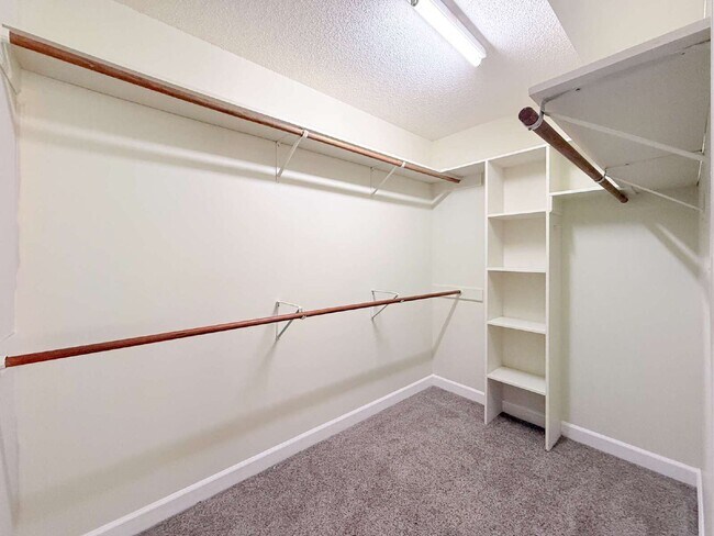 Building Photo - 103 Tarpley Way