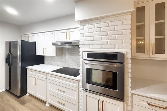 Building Photo - 2325 Ravenwood Dr