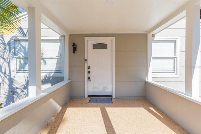 Building Photo - 2881 61st Ave N