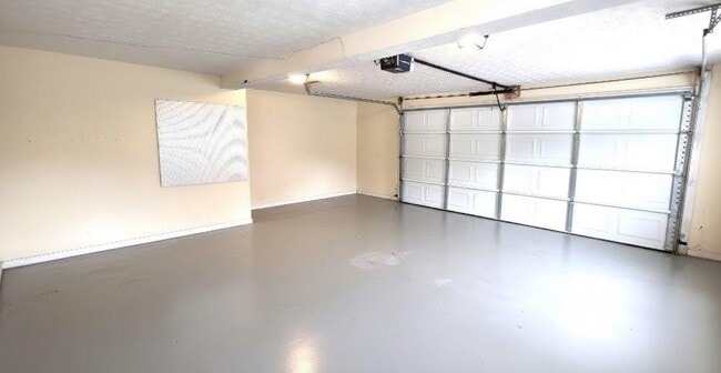 Building Photo - 89 Savannah Ln