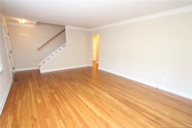 Building Photo - 1427 Seminole Trail