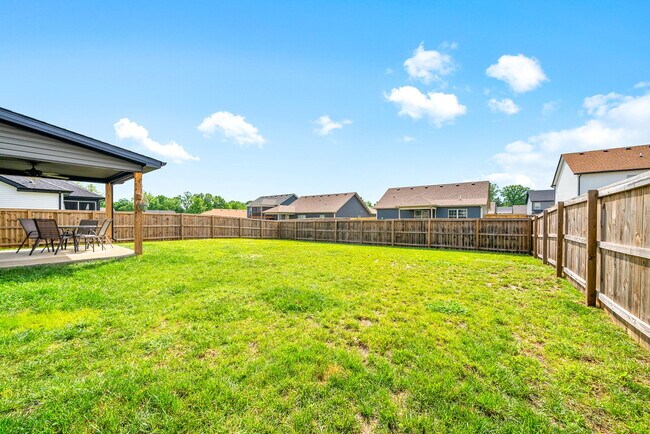 Building Photo - 1045 Dublin Dr