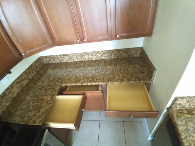 Building Photo - 9010 SW 169th Ave