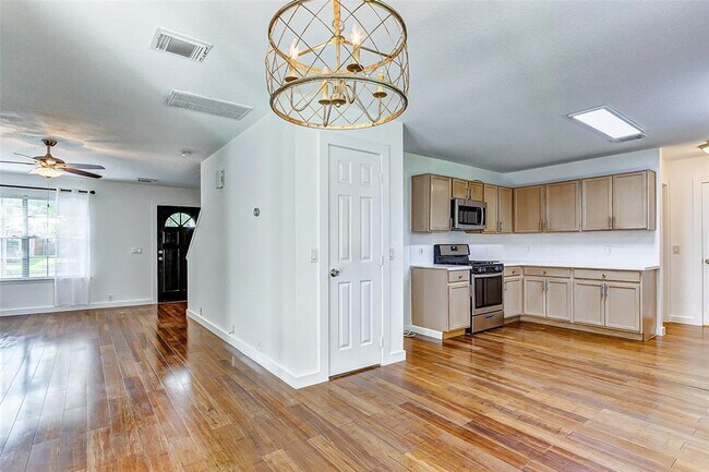 Building Photo - 21218 Somerset Park Ln