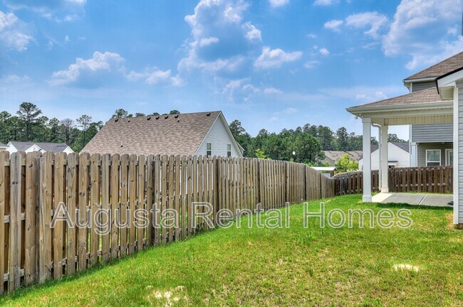 Building Photo - 1110 George W Crawford Dr