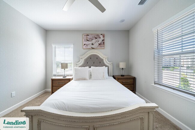 Building Photo - 84 San Filippo Dr SE