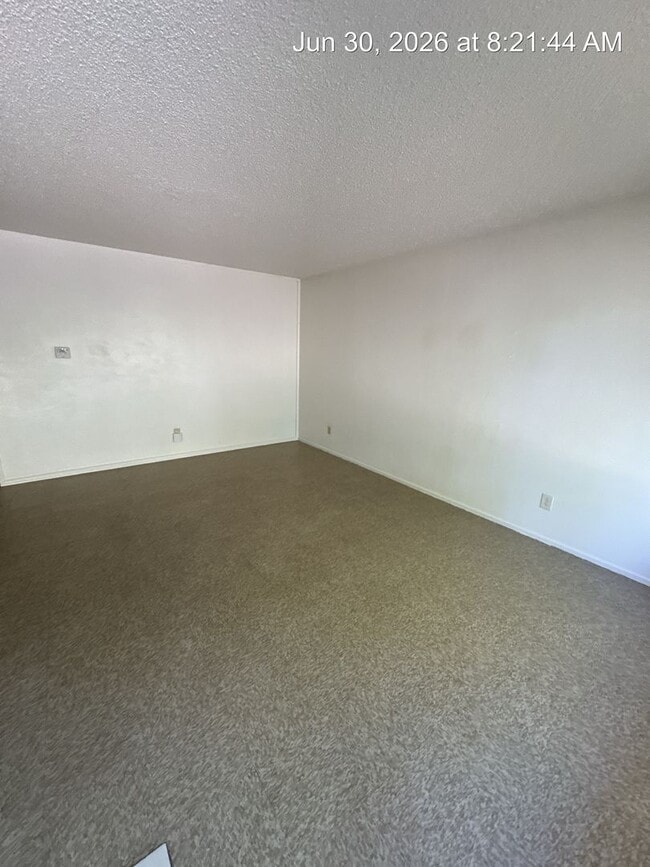 Building Photo - 2343
