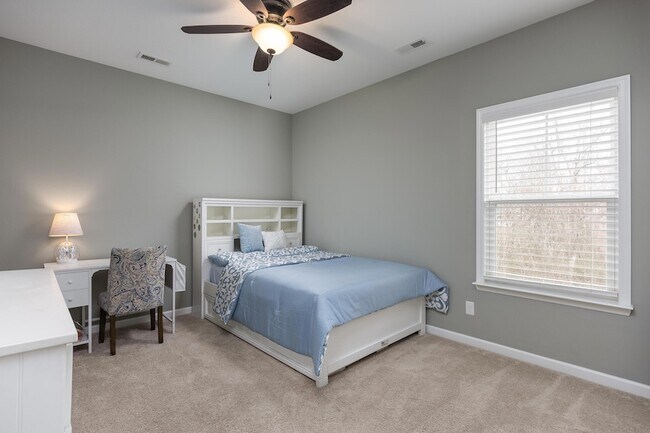 Building Photo - 1741 Timber Creek Rd NE