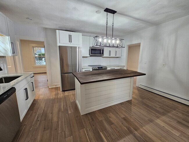 Building Photo - 23 Ingalls Terrace