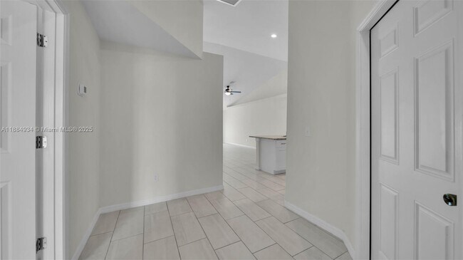 Building Photo - 1413 Academy Blvd