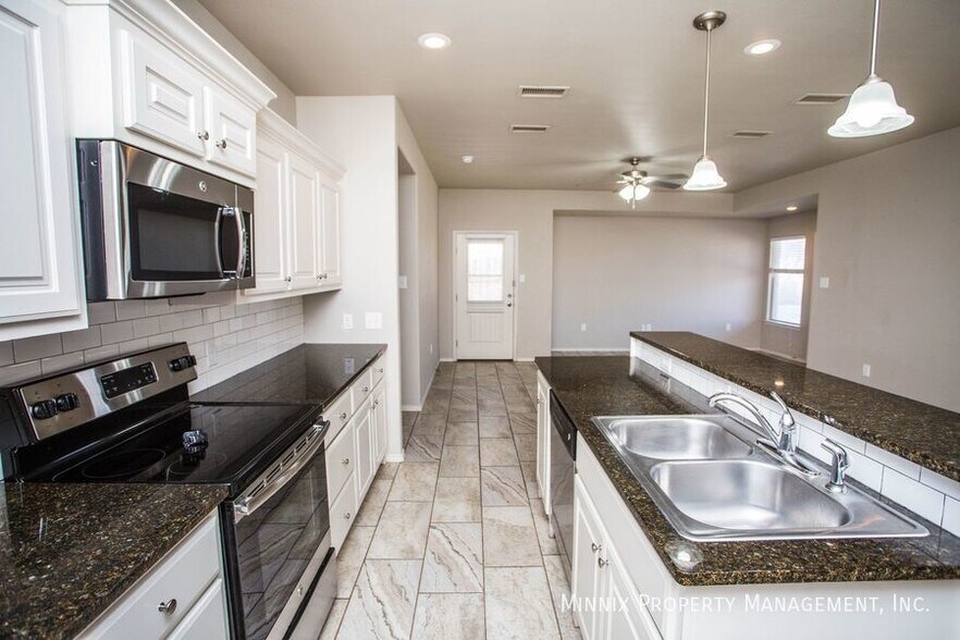 Building Photo - 2617 113th St