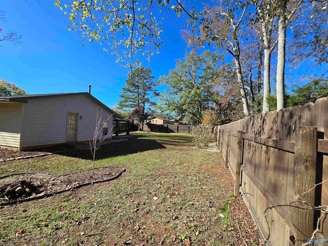 Building Photo - 159 Mallard Dr