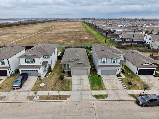 Building Photo - 10647 Cashew Run Ln