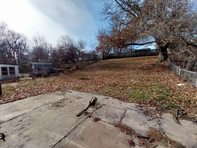 Building Photo - 1714 N Pearl St