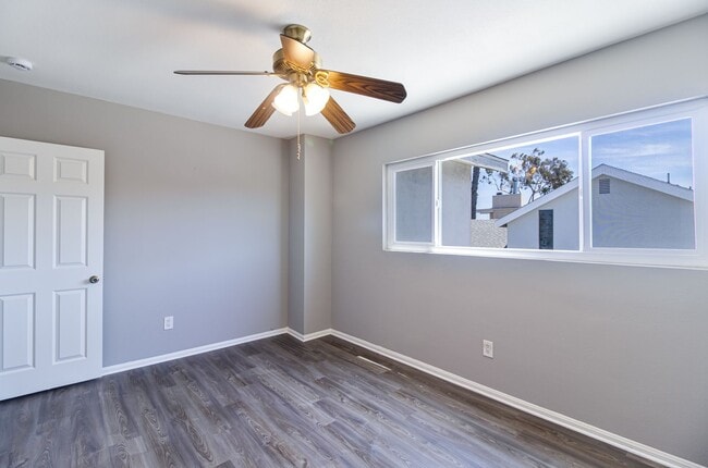 Building Photo - AVAILABLE NOW!!  WATERFRONT HOME ON MARINE...