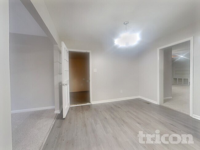 Building Photo - 1382 Peggy Ln NW