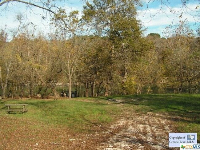 Building Photo - NEW ON MARKET /// RIVER FRONT CABIN AVAILABLE!!