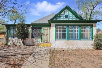 Building Photo - 223 Edith Blvd SE