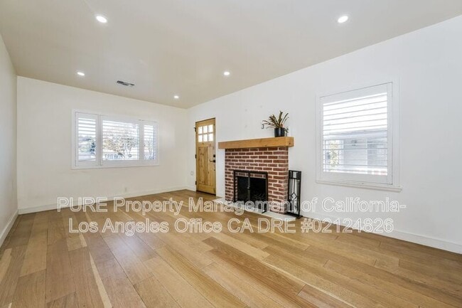 Building Photo - 2912 Covina St