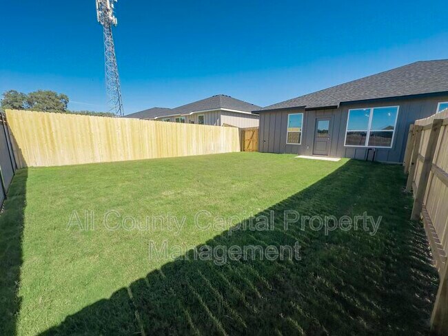 Building Photo - 8905 Ash Rd