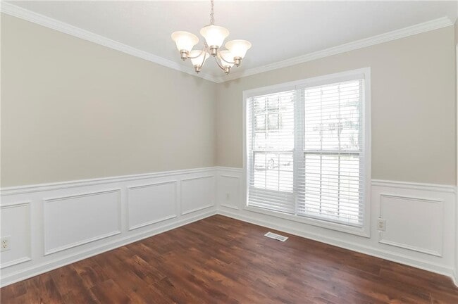 Building Photo - 971 Simon Park Cir