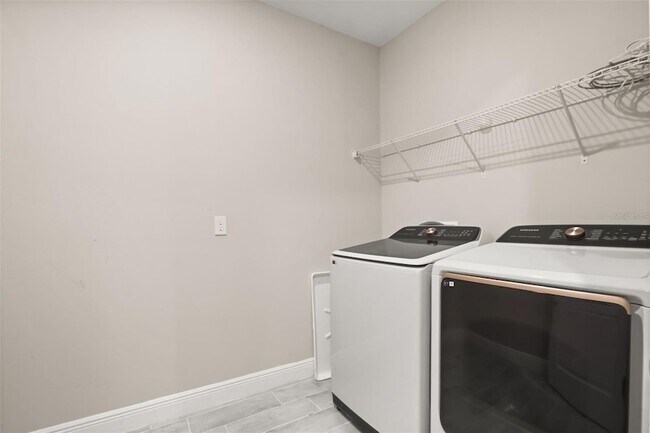 Building Photo - 4446 Renly Ln