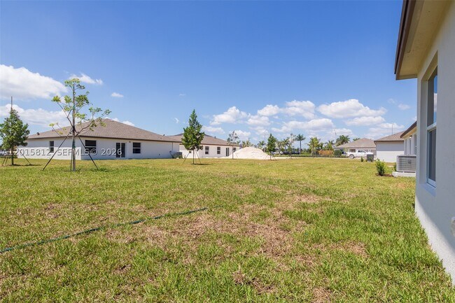 Building Photo - 17564 SW 285th St