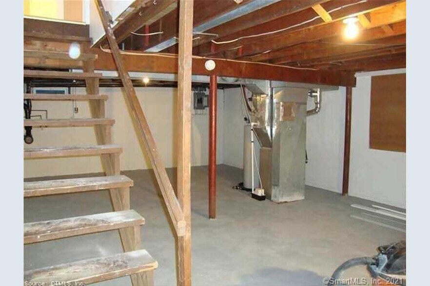 Basement - 14 Redbud Ln