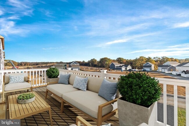 Building Photo - 985 Lorewood Grove Rd