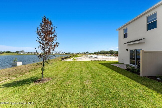 Building Photo - 9732 Venetian Sq