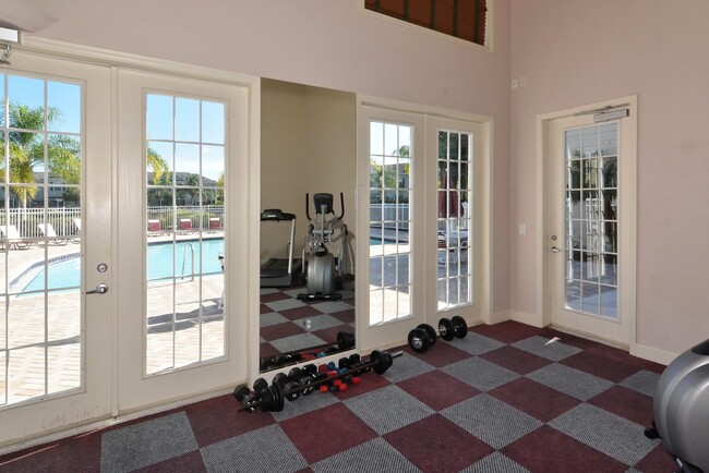 Building Photo - 7754 Plantation Cir