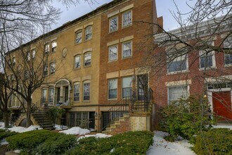 Building Photo - Turnkey Furnished 1 Bed Steps from the U.S. Capitol
