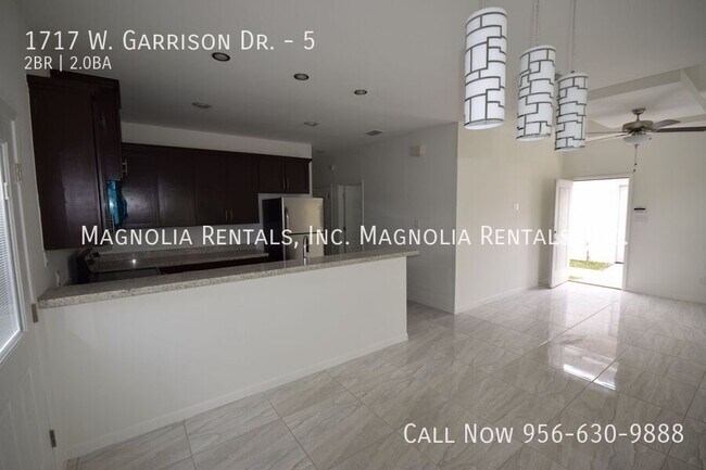 Building Photo - 1717 W Garrison Dr