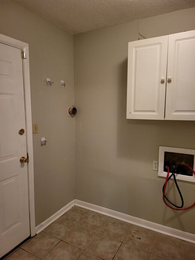 Building Photo - Decatur