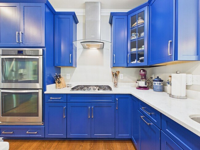 Building Photo - 12106 Golden Aster Terrace